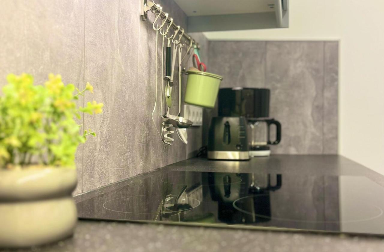 Ferienwohnung Bloom แบร์นคาสเทล-คืสท์ ภายนอก รูปภาพ