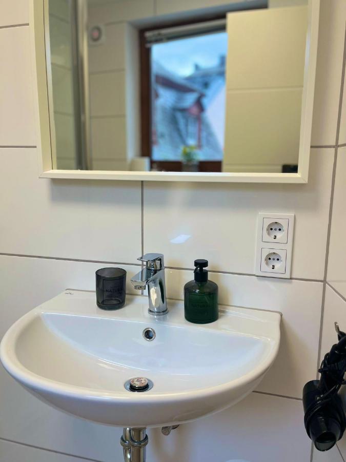 Ferienwohnung Bloom แบร์นคาสเทล-คืสท์ ภายนอก รูปภาพ